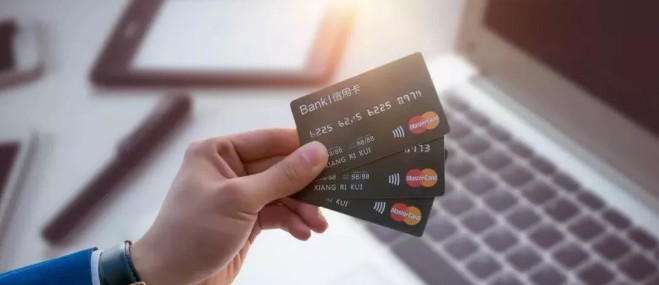 再牛的POS機也敵不過銀行降額，年底多家銀行“降額”提前了！ 